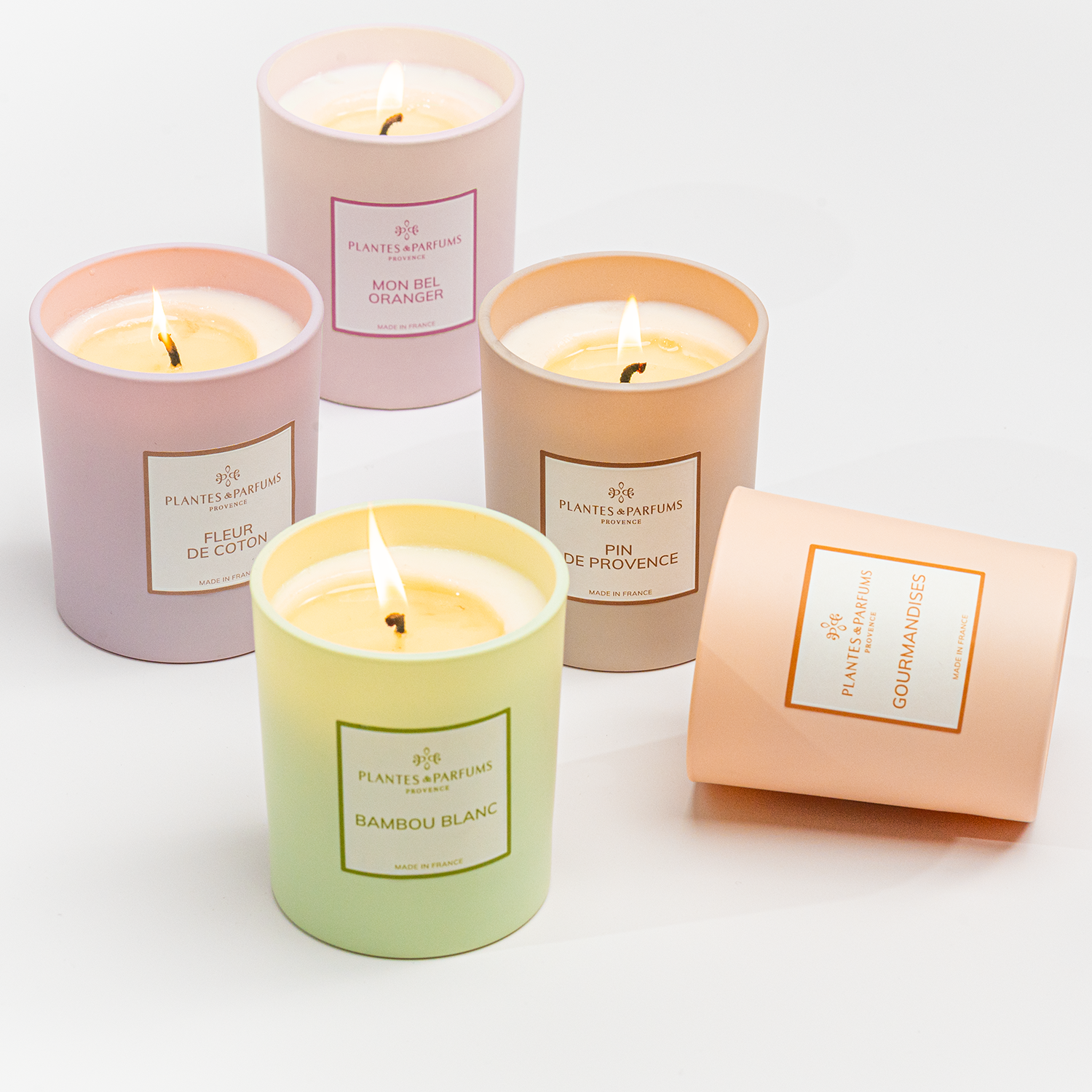 Pivoine & Muguet Bougie Parfumée 180g avec étui
